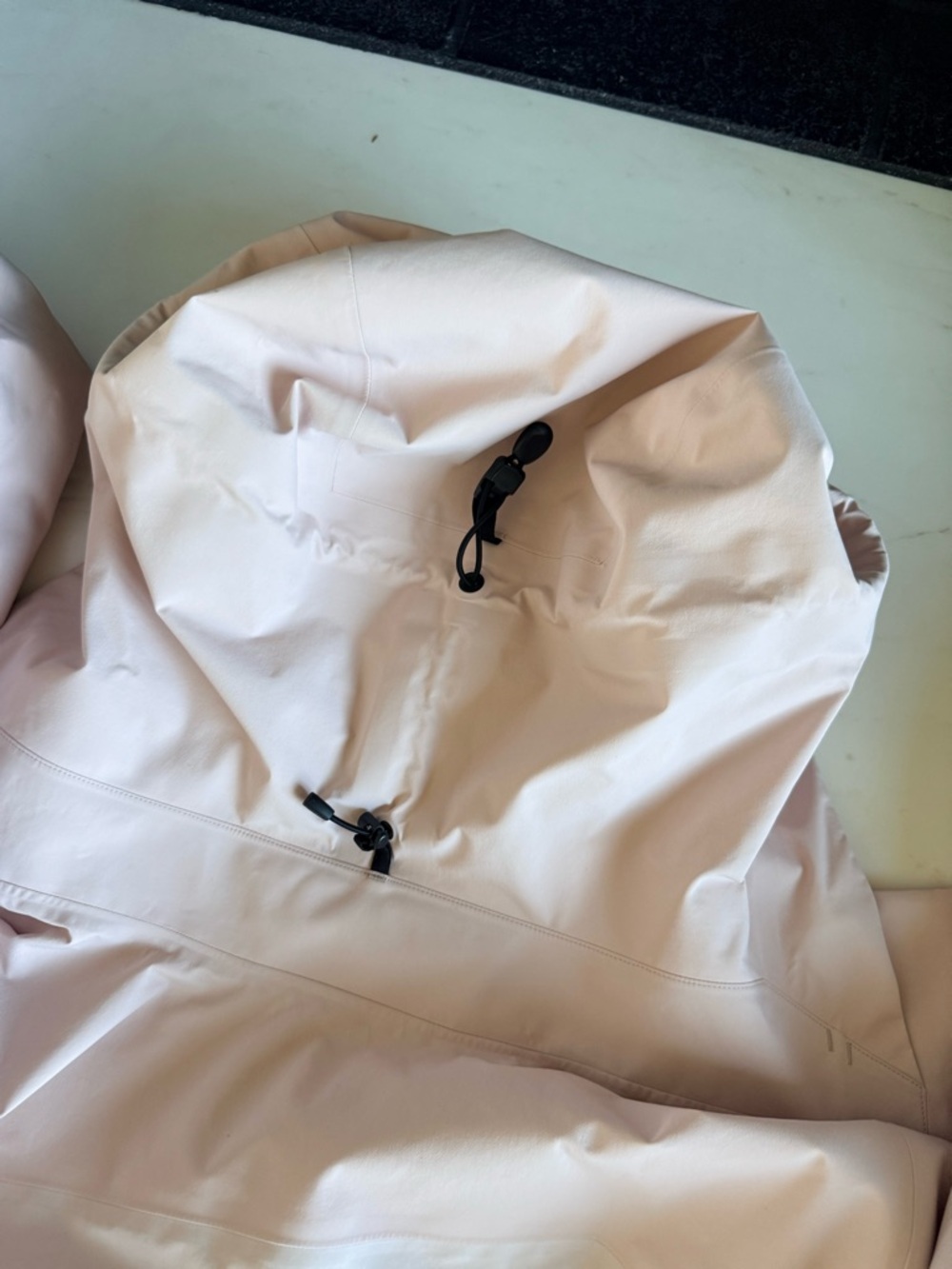 Arc'teryx Women’s BETA AR JACKET pro-level protective hardshell Size M - Picture 14 of 17